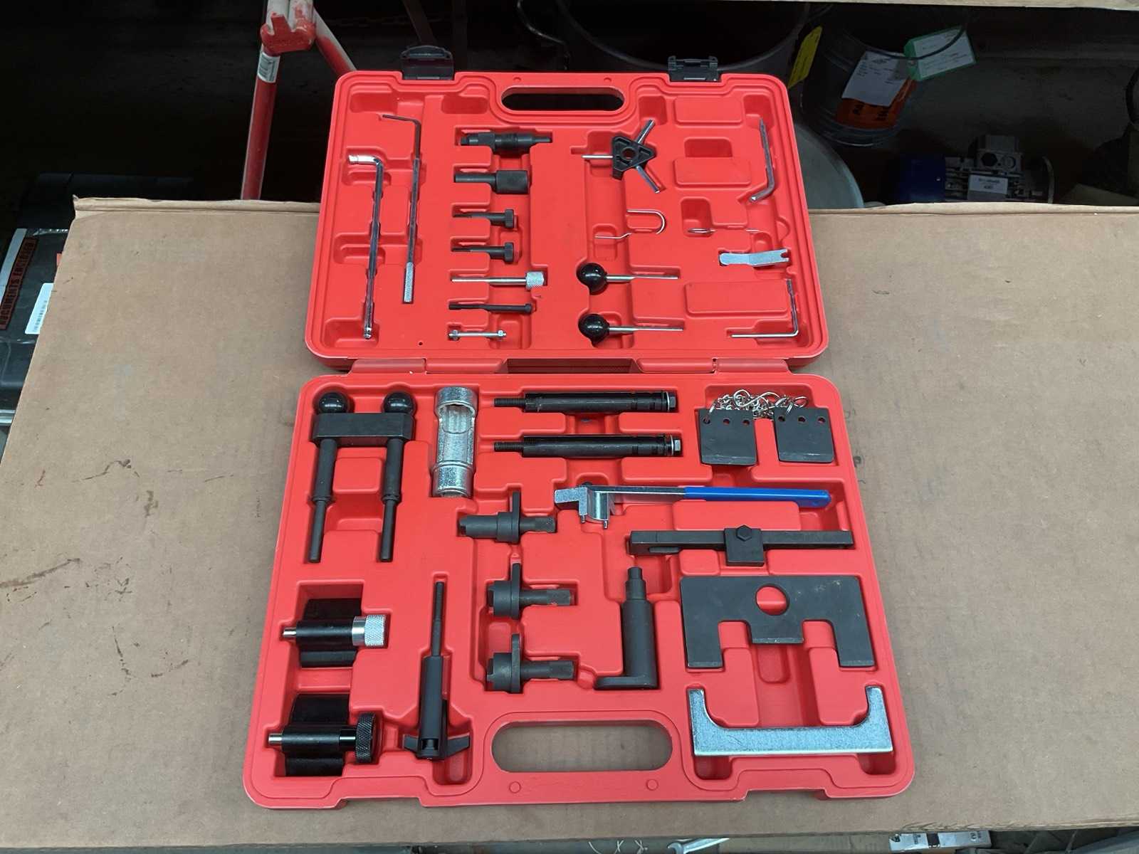 Engine timing tool set