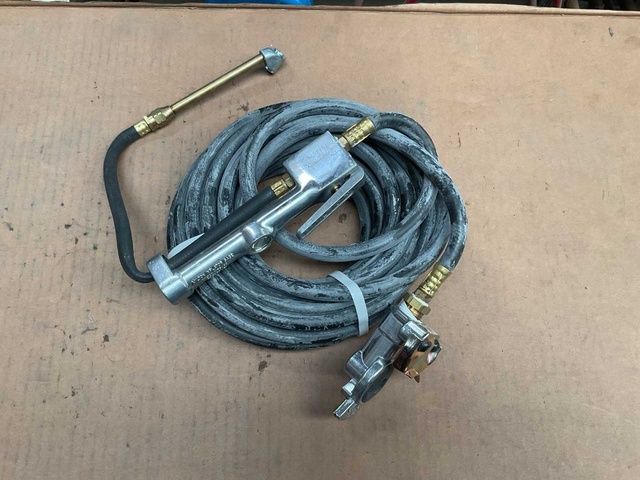 Milton Tire inflator kit