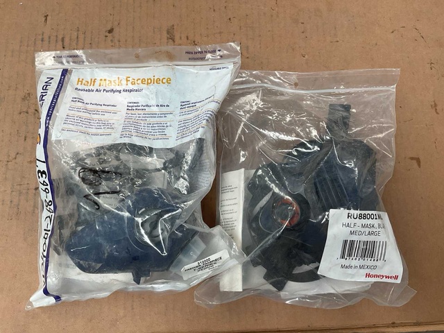 Reusable air purifying respirator (2x)