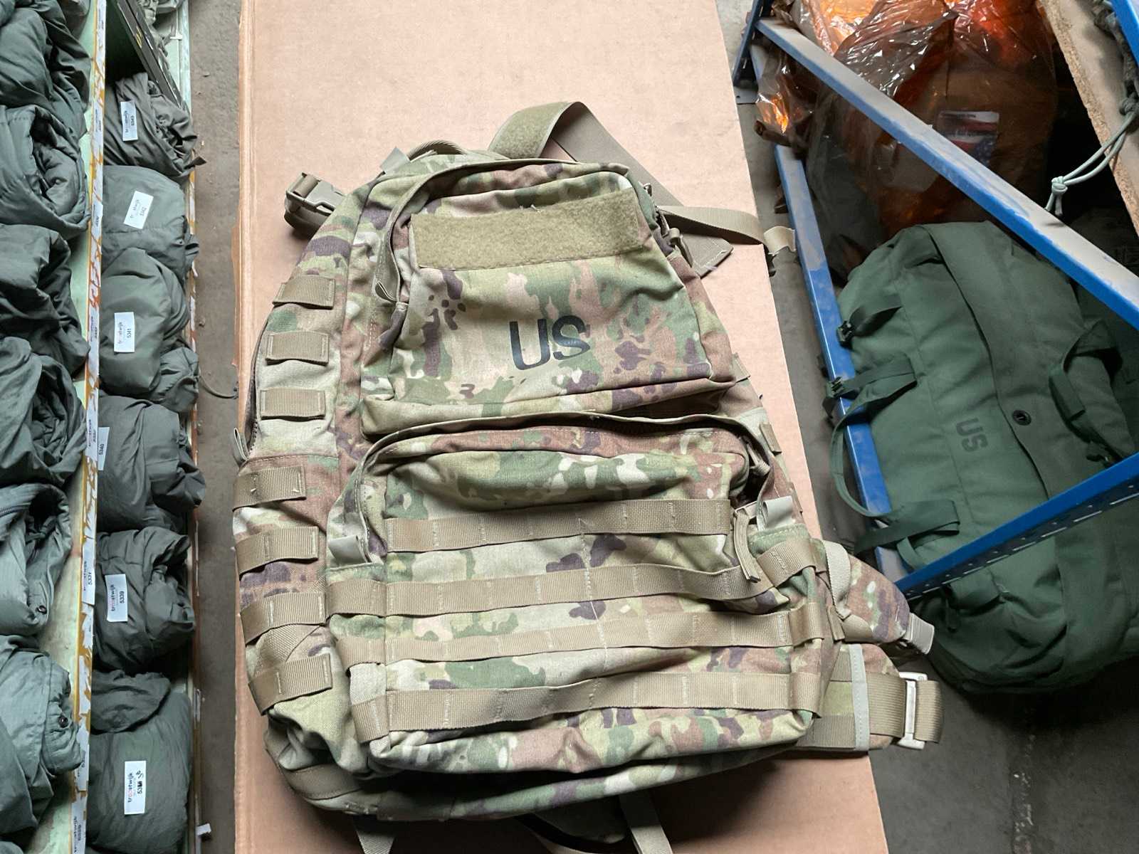 Medium backpack complete (8x)