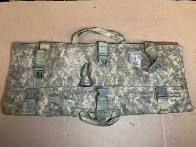 Bulldog Barrel bag
