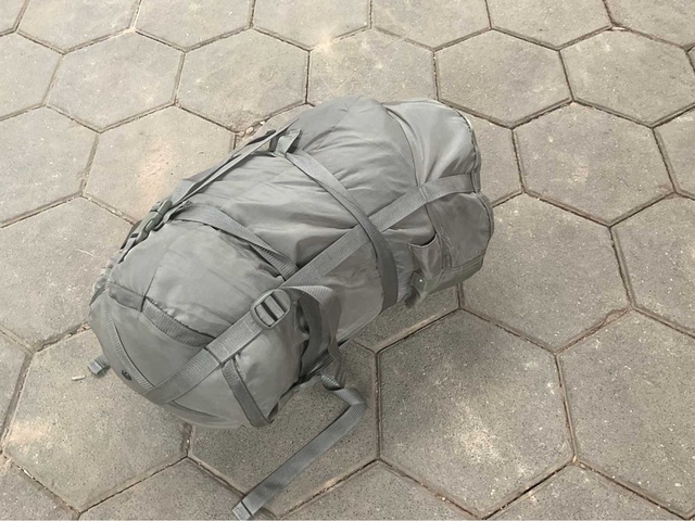 Modular sleeping bag system (20x)