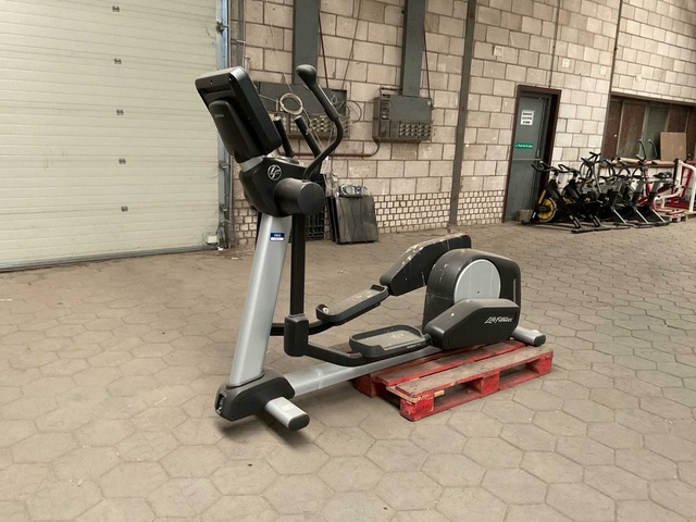 Life Fitness INX Crosstrainer