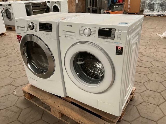 Wasmachine 1x Samsung Wasdroger 1x Lg