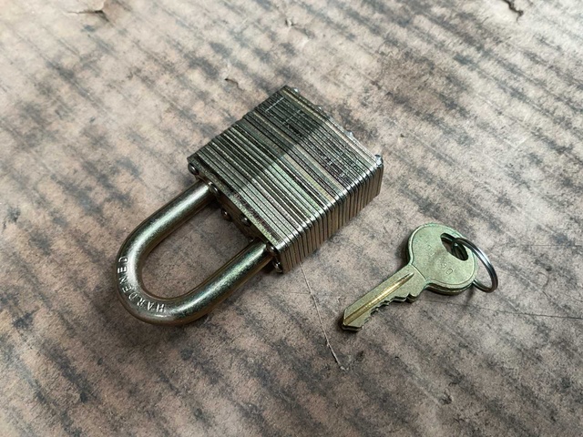 Hardened Hangslot (4x)