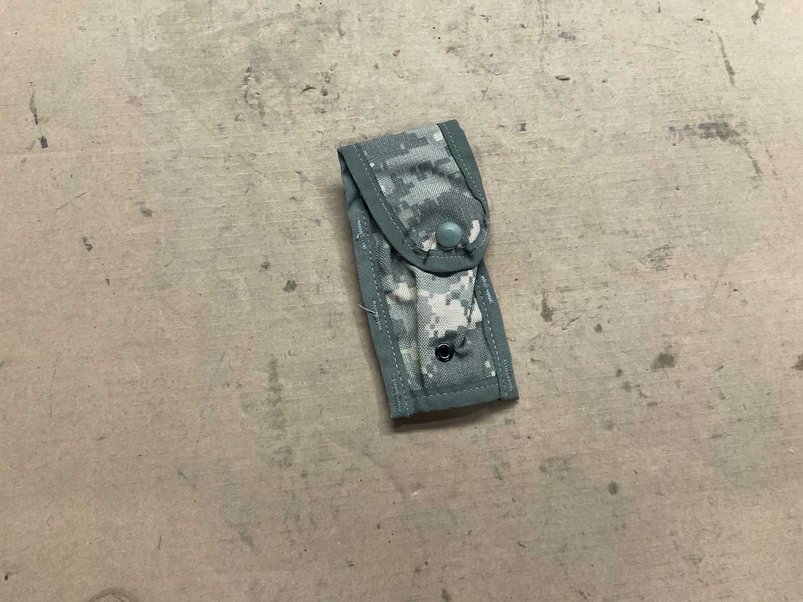 Pocket ammunition pouch UCP (8x)