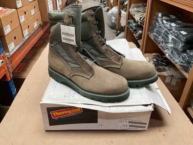 Thorogood Size; 14.5W Safety army boot