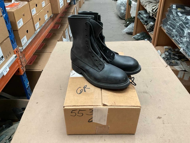 Size; 6.0R Safety boot
