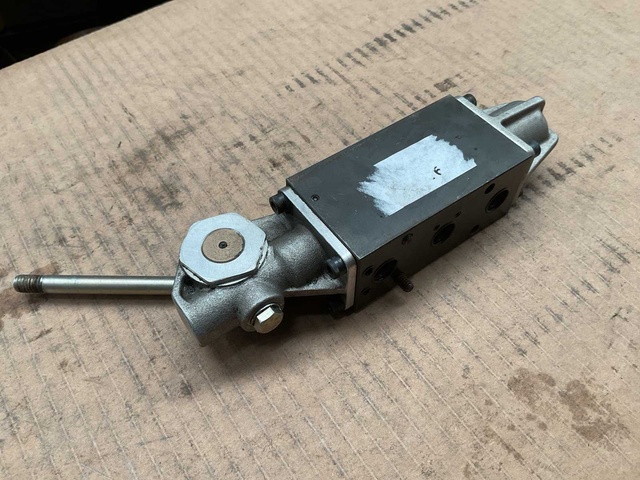 Directional Linear Valve