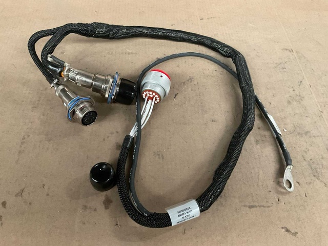 Electrical power cable assembly (4x)