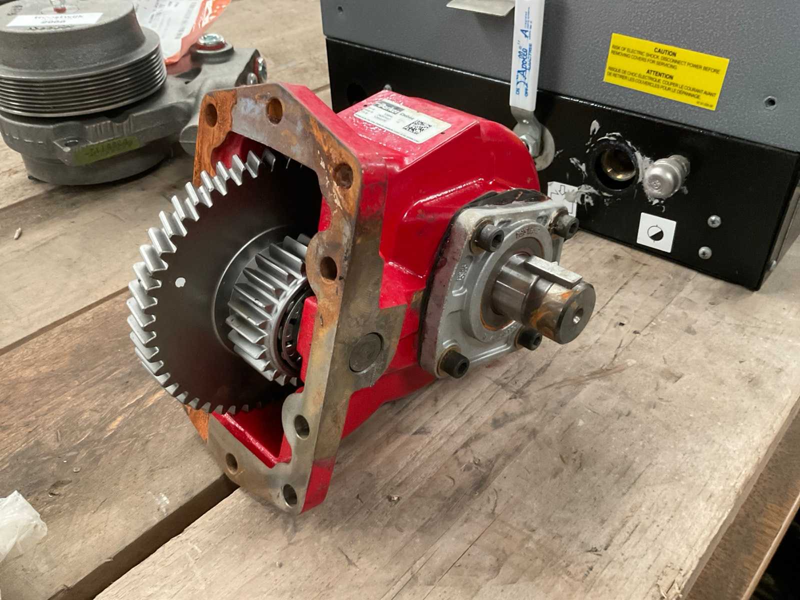 Perkins Hydraulic drive unit