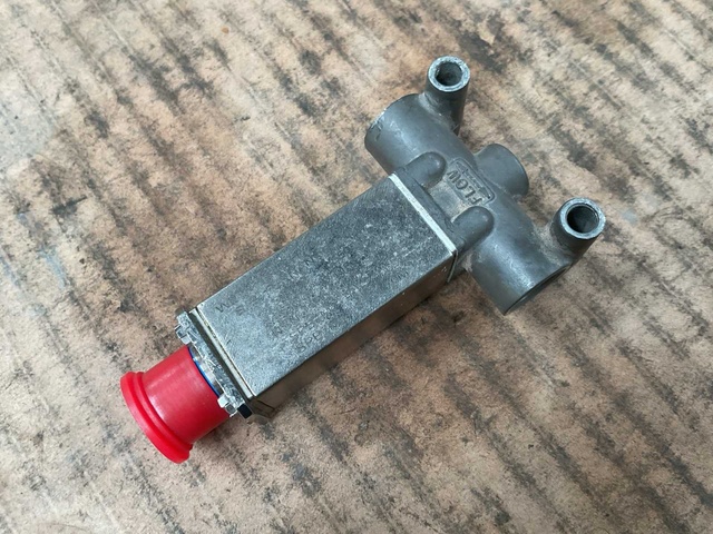 Westfield Hydraulics Solenoid Valve