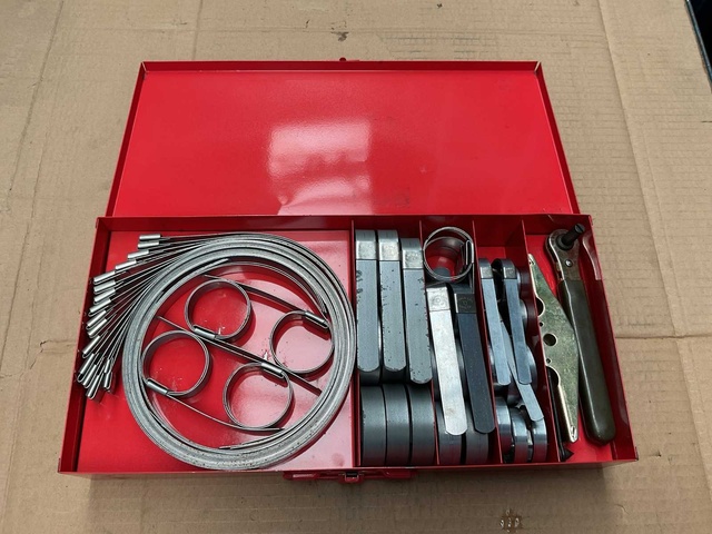 Clamp set