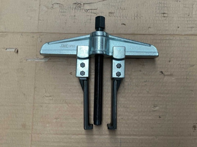 JMC GP8S Poelietrekker