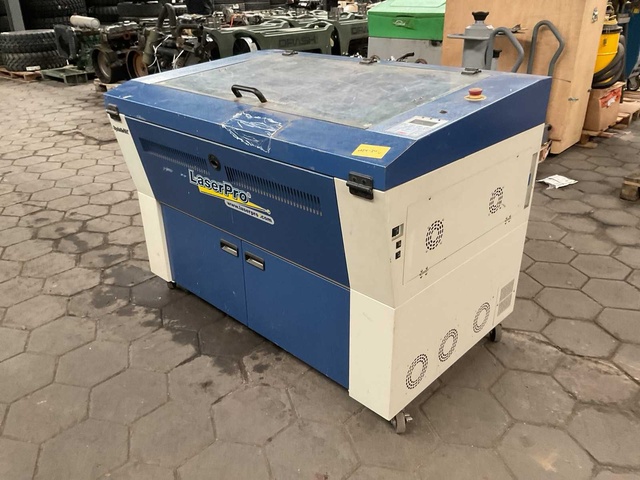 2006 Laser pro Spirit GX Lasersnijder en graveer machine