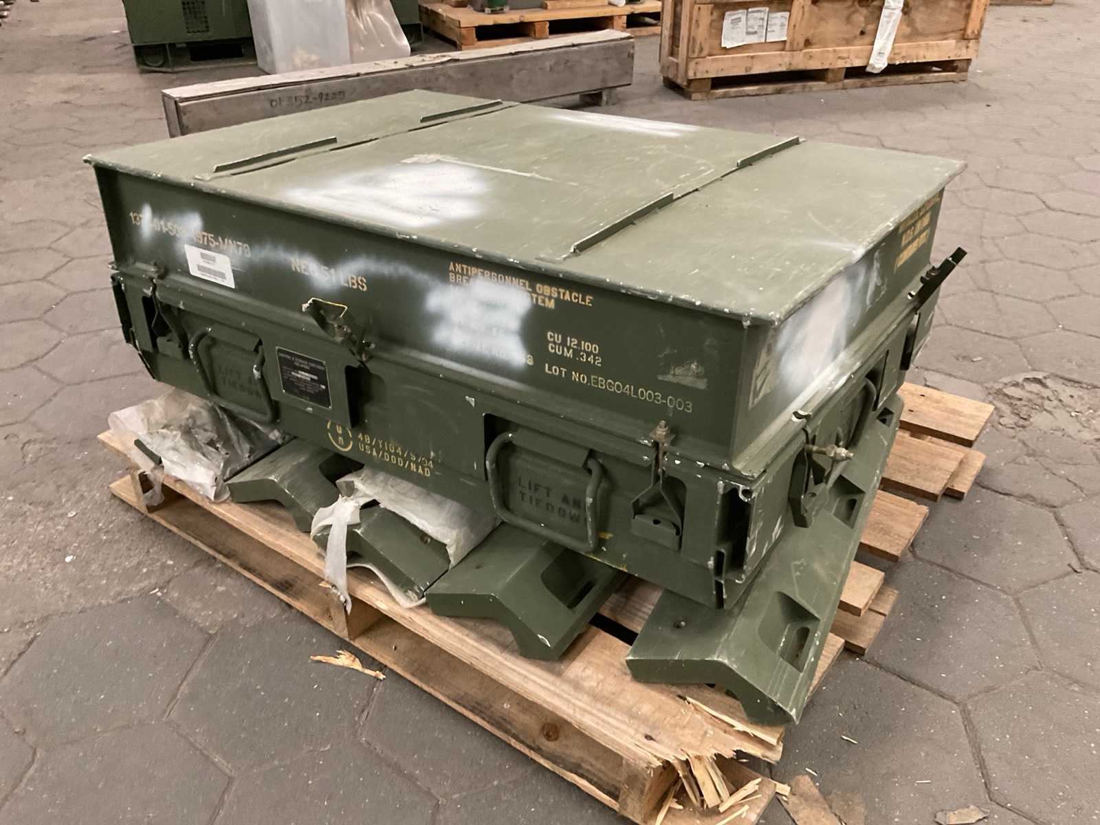 Shipping and storage container