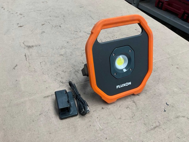 Fluxon LB11WM Worklight