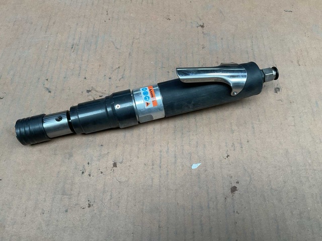 Air tapping hand tool