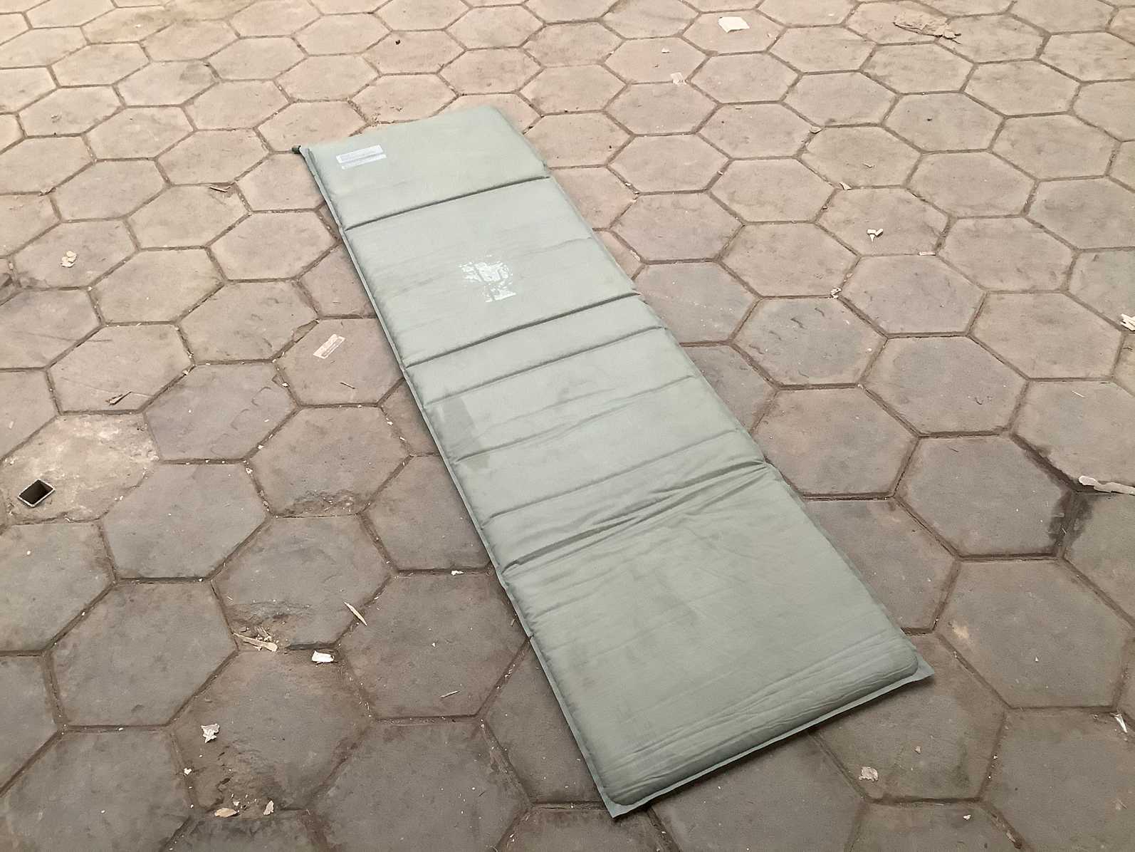 Self inflating sleeping mat (7x)