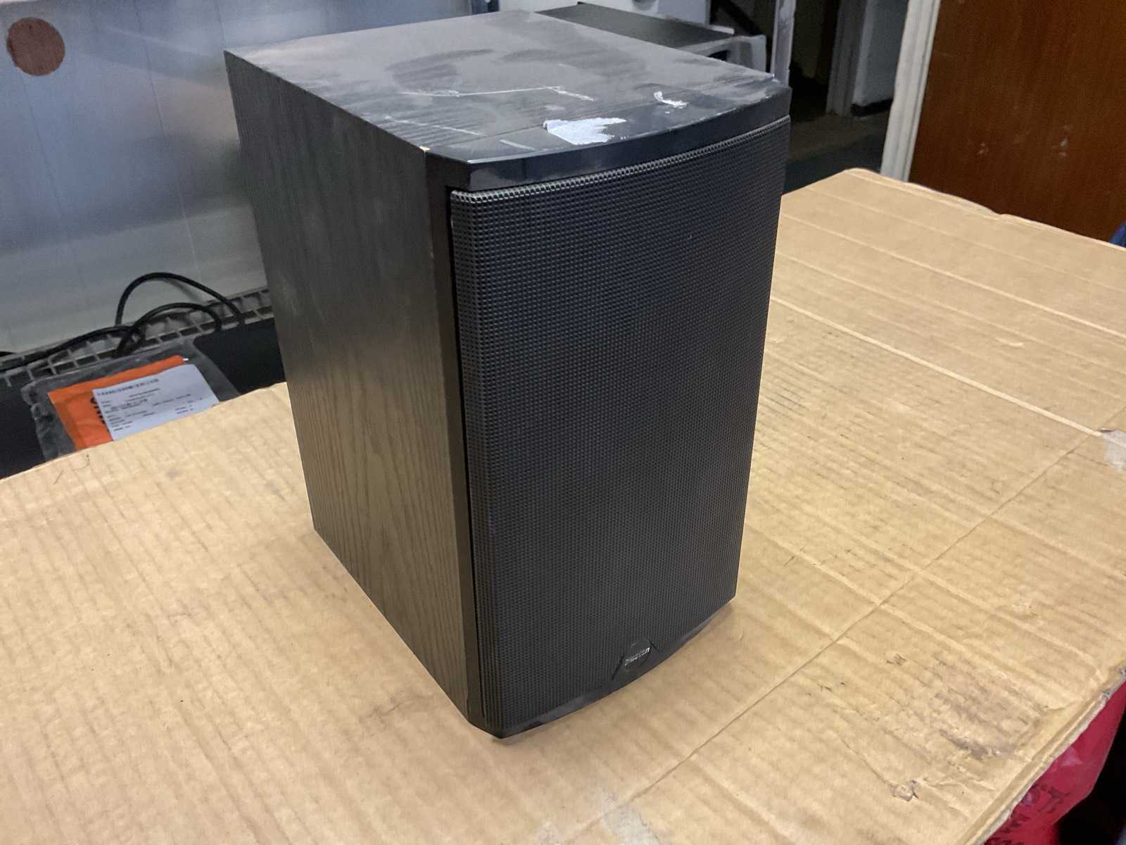 Boston CR6 Speaker (2x)