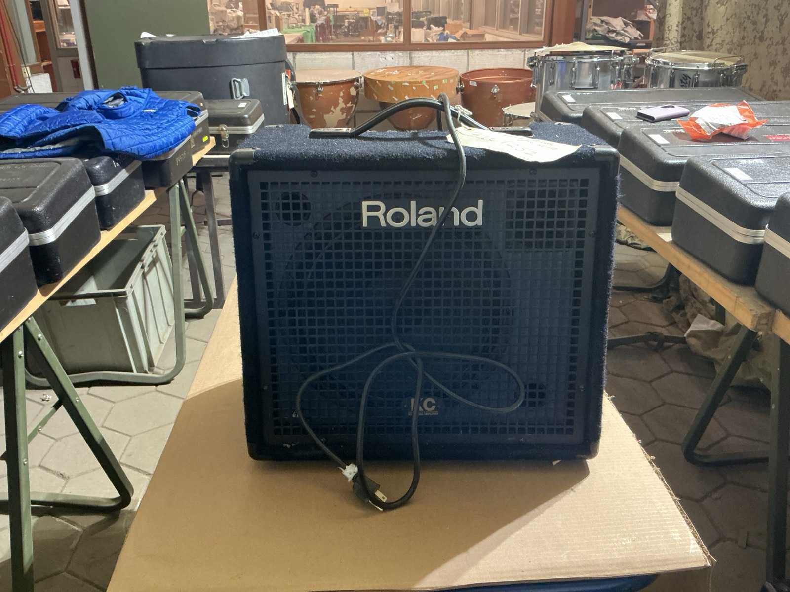 Roland KC-150 Keyboard amplifier speaker